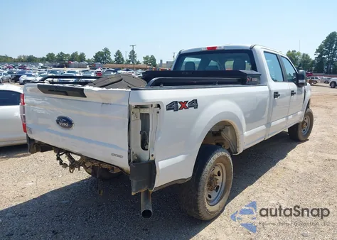 2018 Ford F-250 Xl из США, поврежденный, VIN 1FD7W2B64JEC20154